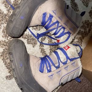 North face heat-seeker  girl boots